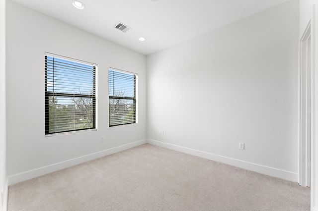 2909 Gillespie Street A, Houston, TX 77020