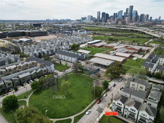 2909 Gillespie Street A, Houston, TX 77020