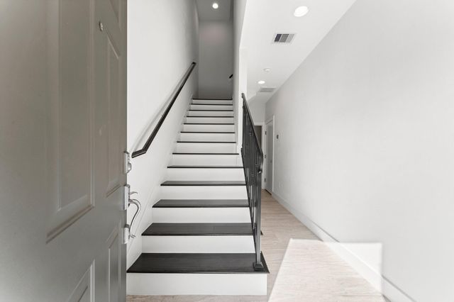 2909 Gillespie Street A, Houston, TX 77020