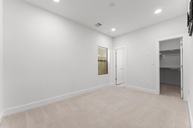 2909 Gillespie Street A, Houston, TX 77020