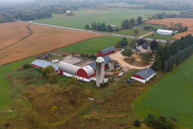 5036 County Highway D, West Bend, WI 53090