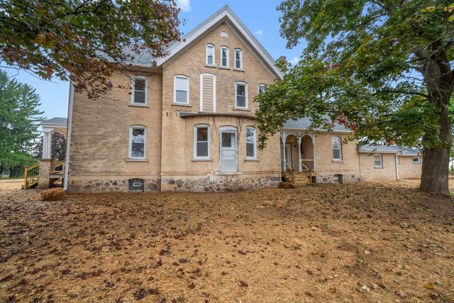 5036 County Highway D, West Bend, WI 53090