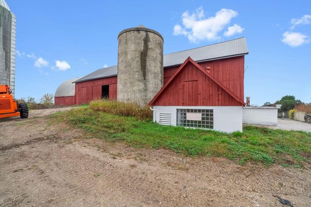 5036 County Highway D, West Bend, WI 53090