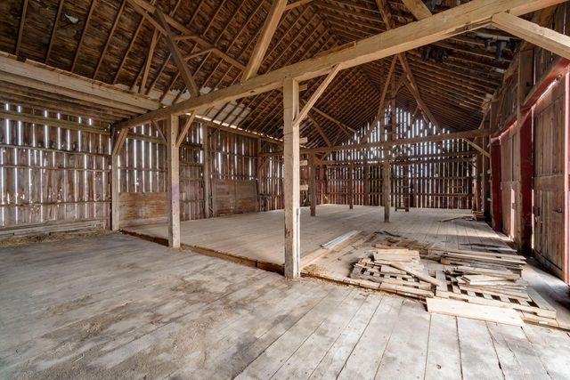 5036 County Highway D, West Bend, WI 53090