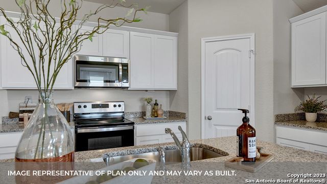 712 Prince Albert, Seguin, TX 78155