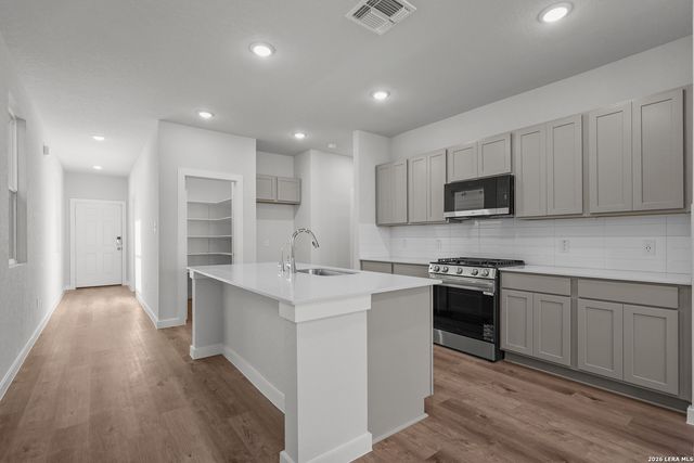 15523 Lonehollow Lake, San Antonio, TX 78253