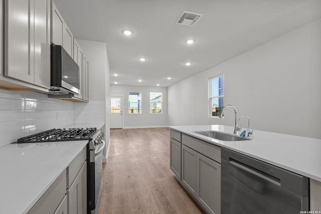 15523 Lonehollow Lake, San Antonio, TX 78253