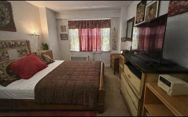 458 Neptune Ave Apt 6G, New York City, NY 11224