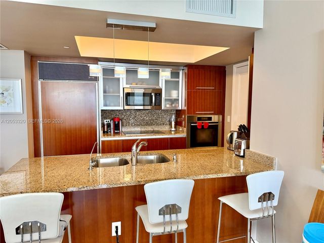 17201 Collins Avenue 2502, Sunny Isles Beach, FL 33160
