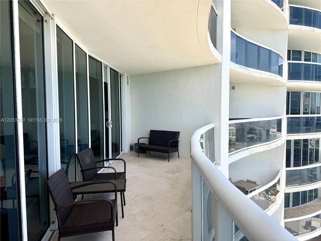 17201 Collins Avenue 2502, Sunny Isles Beach, FL 33160