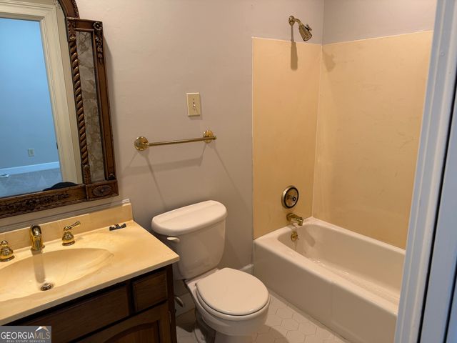 2506 Emerald Drive, Jonesboro, GA 30236