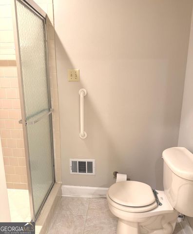 2506 Emerald Drive, Jonesboro, GA 30236