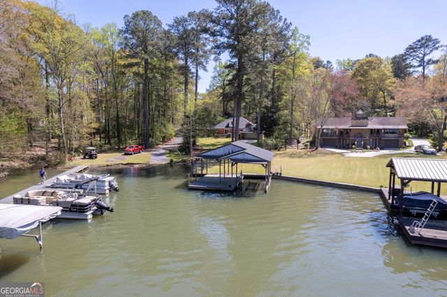 2506 Emerald Drive, Jonesboro, GA 30236