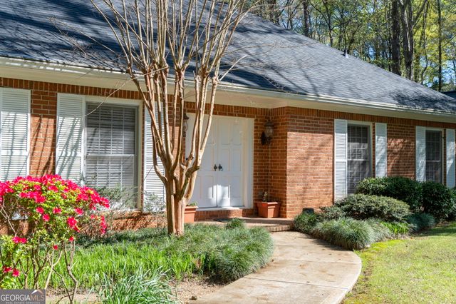 2506 Emerald Drive, Jonesboro, GA 30236