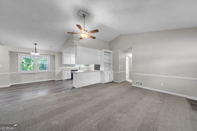 205 Planters Walk, Locust Grove, GA 30248