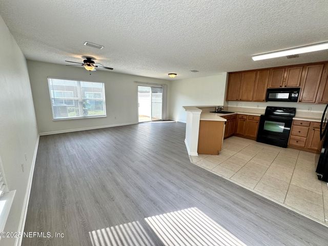 1500 CALMING WATER Drive 5301, Fleming Island, FL 32003
