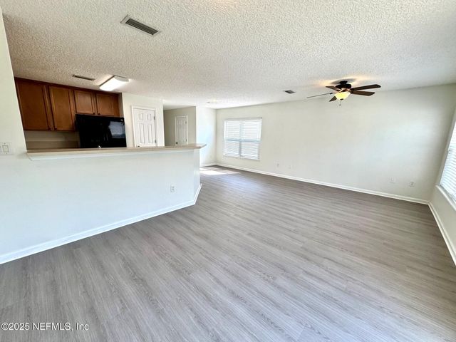 1500 CALMING WATER Drive 5301, Fleming Island, FL 32003