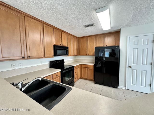 1500 CALMING WATER Drive 5301, Fleming Island, FL 32003