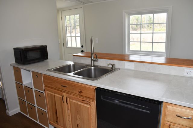 9968 Hardwick Rd., Nichols, SC 29581