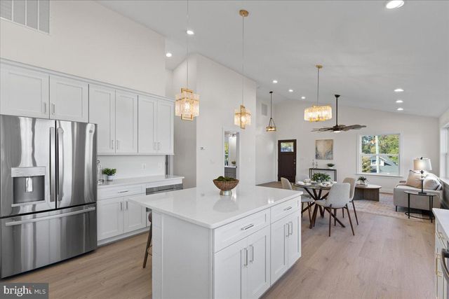 2825 RIDGE RD, Huntingtown, MD 20639