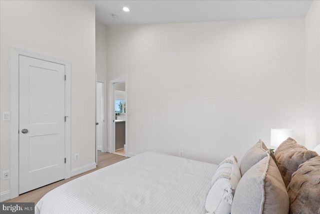 2825 RIDGE RD, Huntingtown, MD 20639