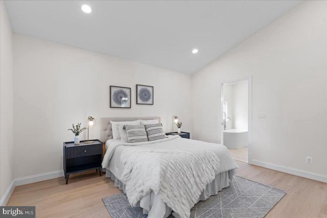 2825 RIDGE RD, Huntingtown, MD 20639