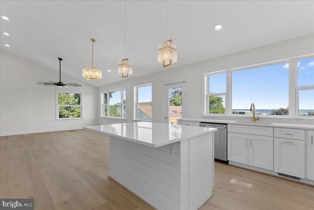 2825 RIDGE RD, Huntingtown, MD 20639