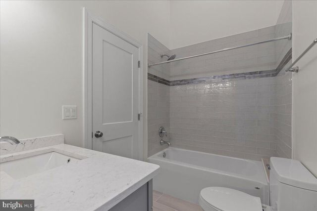 2825 RIDGE RD, Huntingtown, MD 20639