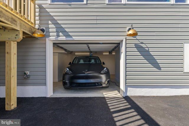 2825 RIDGE RD, Huntingtown, MD 20639