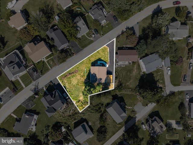 2825 RIDGE RD, Huntingtown, MD 20639