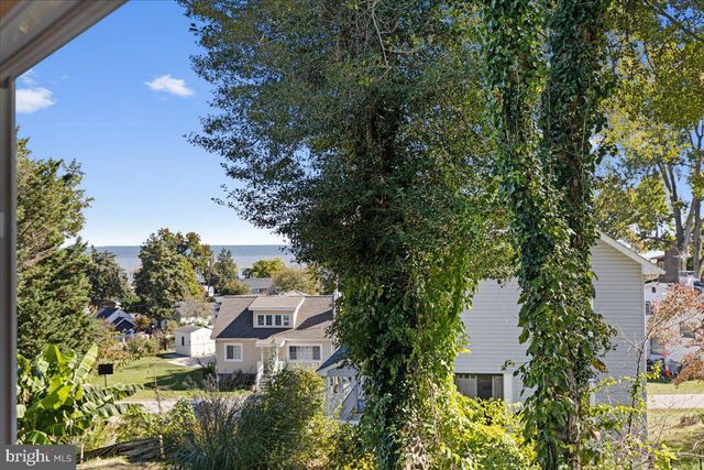 2825 RIDGE RD, Huntingtown, MD 20639