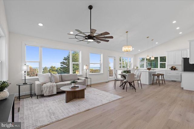 2825 RIDGE RD, Huntingtown, MD 20639