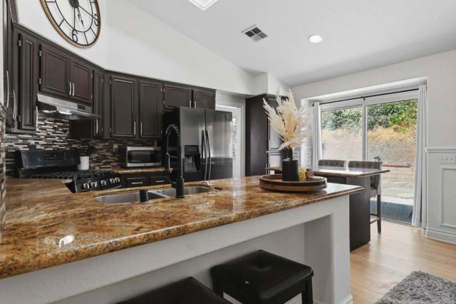 32009 Bourges Street, Lake Elsinore, CA 92530