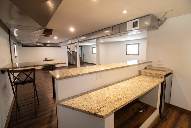 6840 30th Street, Berwyn, IL 60402