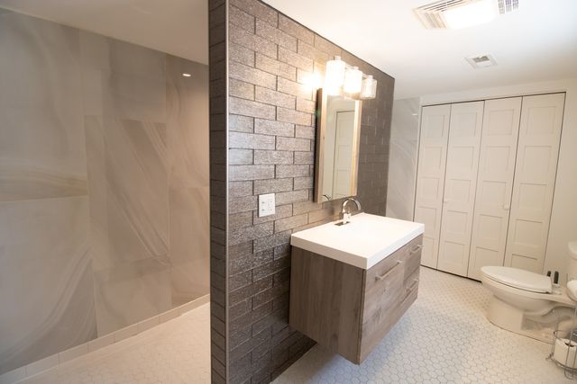 6840 30th Street, Berwyn, IL 60402