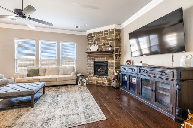 9142 Parkview Circle, Tolar, TX 76476