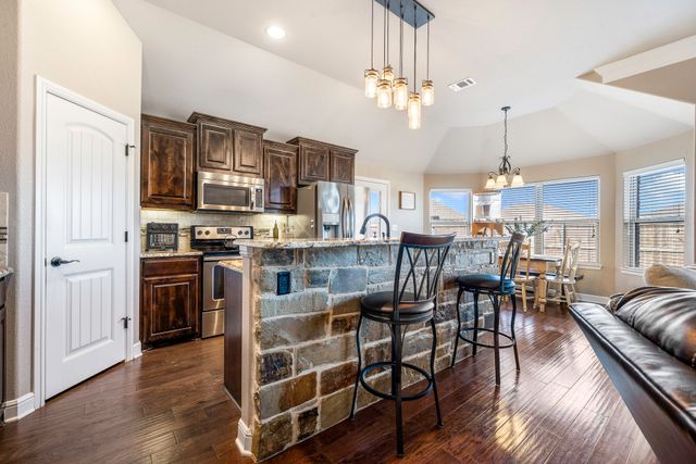 9142 Parkview Circle, Tolar, TX 76476