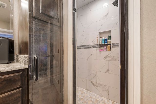 9142 Parkview Circle, Tolar, TX 76476