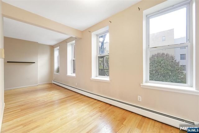 523 Adams Street 3, Hoboken, NJ 07030