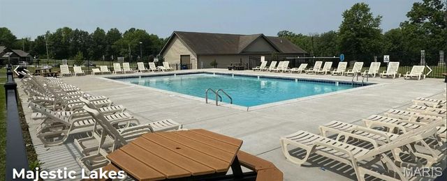 463 Birchwood Drive, Moscow Mills, MO 63362