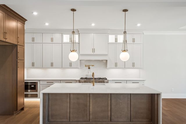 712 Wilson Pike, Brentwood, TN 37027