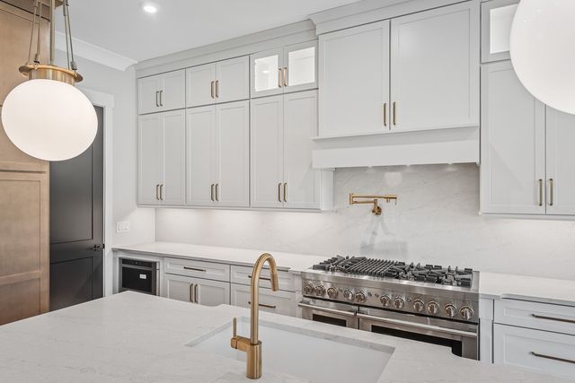 712 Wilson Pike, Brentwood, TN 37027