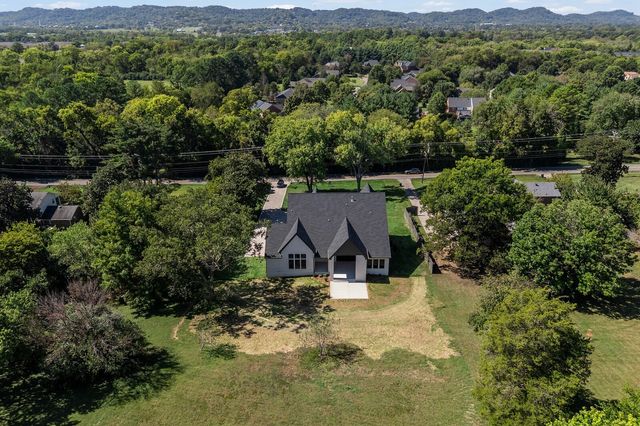 712 Wilson Pike, Brentwood, TN 37027