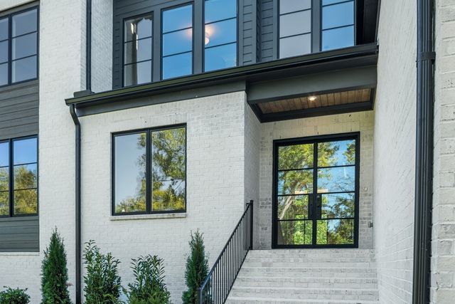 712 Wilson Pike, Brentwood, TN 37027