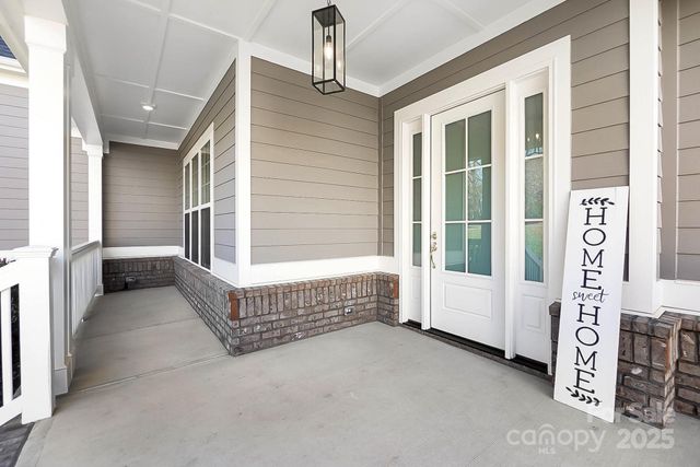 128 Summer Shoal Place, Belmont, NC 28012