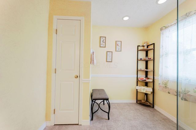 1948 Mayflower Circle, Grove City, OH 43123