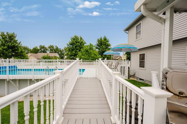 1948 Mayflower Circle, Grove City, OH 43123