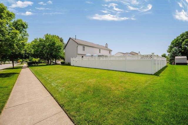 1948 Mayflower Circle, Grove City, OH 43123