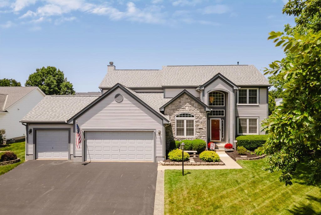 1948 Mayflower Circle, Grove City, OH 43123