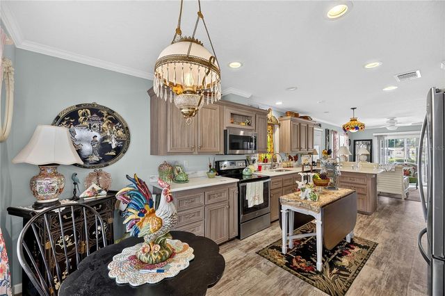 370 CITRUS RIDGE DRIVE, Davenport, FL 33837
